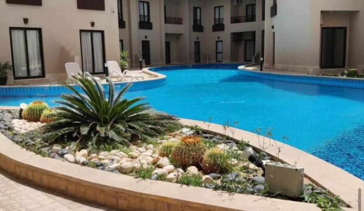 Modern Apartment With Direct Pool Access In Aqua Tropical Hurghada Luaran gambar