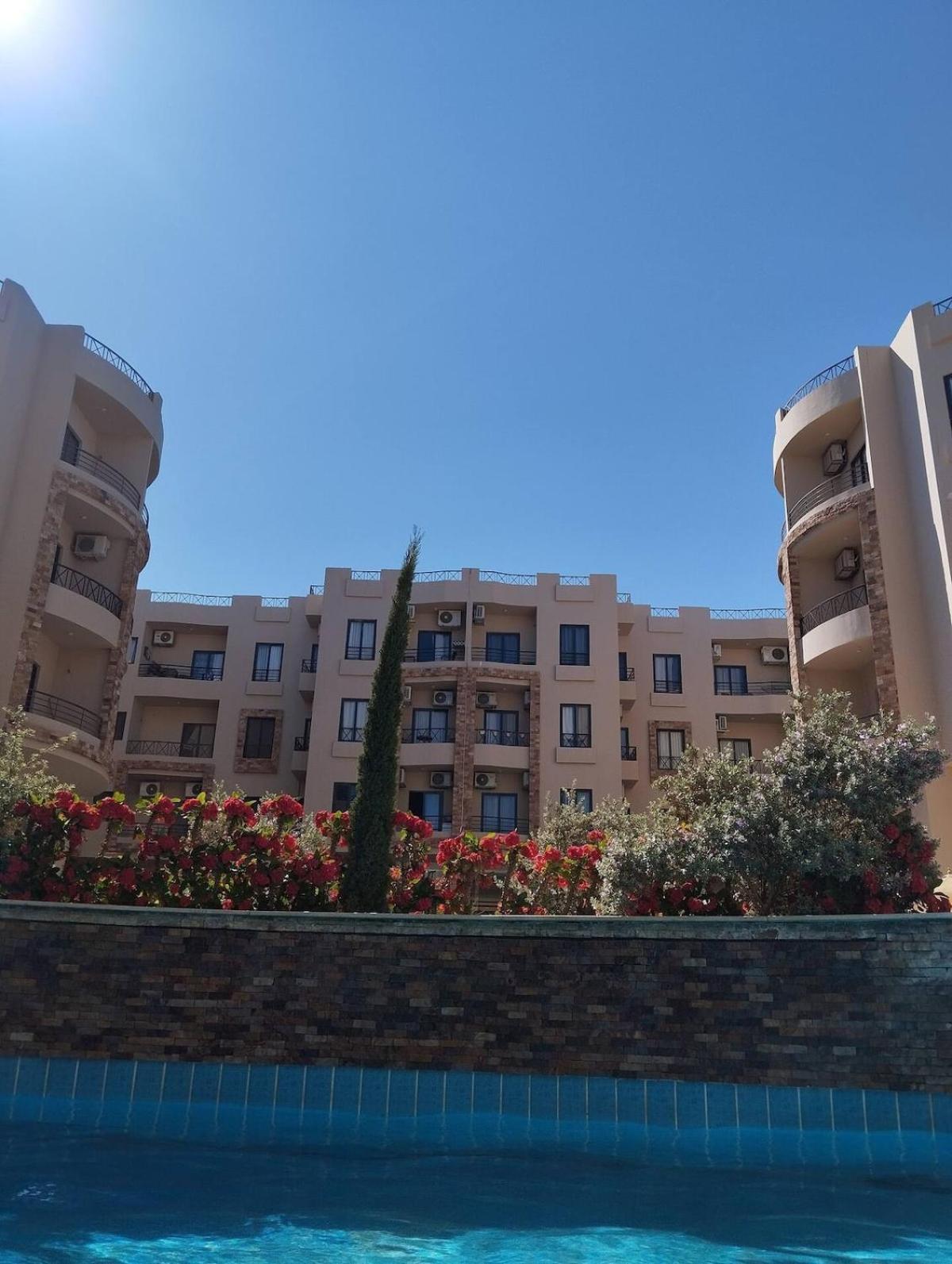 Modern Apartment With Direct Pool Access In Aqua Tropical Hurghada Luaran gambar